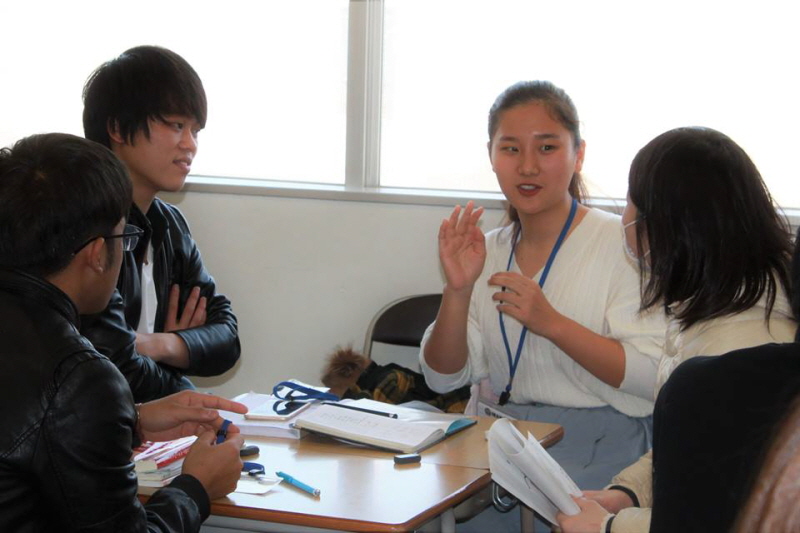 Exchange class with Japanese Highschool students