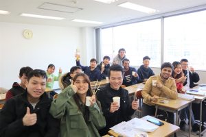 同学们体验了日本文化（年糕）